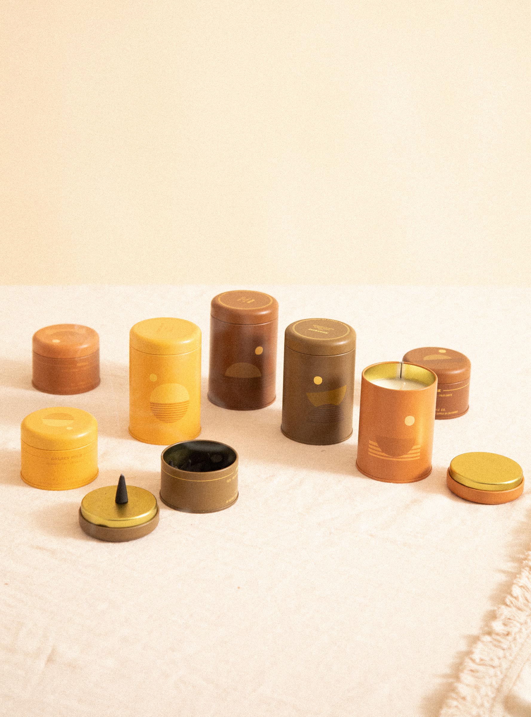 Dusk 30 Cone Incense by P.F. Candle Co. Couverture & The Garbstore