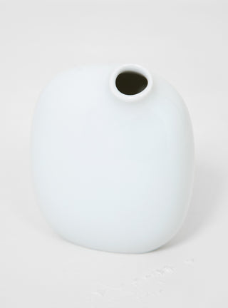 Sacco Vase 02 White by Kinto by Couverture & The Garbstore