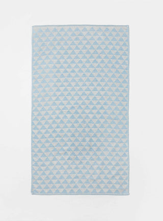 Triangle Bath Towel Blue by Kontex | Couverture & The Garbstore