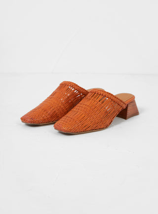 Araxie Rust Shoes Brown by Miista | Couverture & The Garbstore