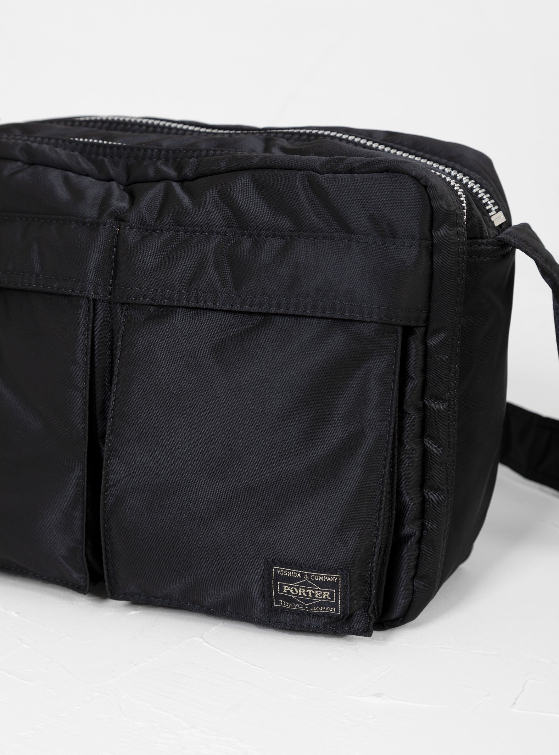 TANKER Shoulder Bag - Large - Black