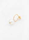 Pearl Earring Single Gold by Saskia Diez | Couverture & The Garbstore