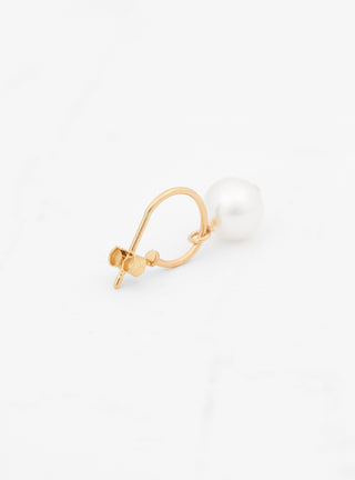 Pearl Earring Single Gold by Saskia Diez | Couverture & The Garbstore