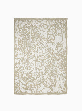 Villiyrtit Tablecloth White & Olive by Lapuan Kankurit | Couverture & The Garbstore