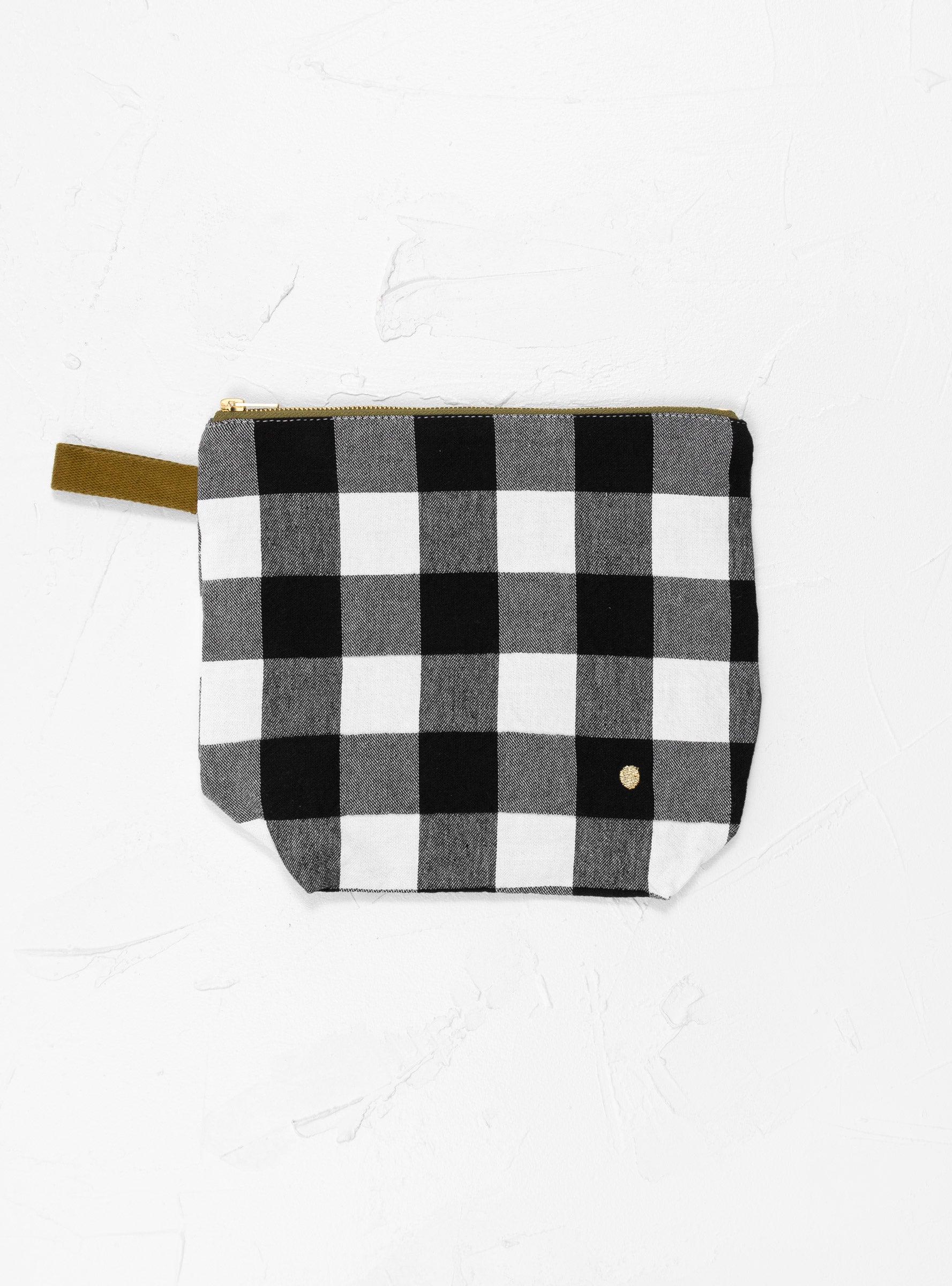 Toiletry Bag GM Black & White Caviar Check by La Cerise Sur Le Gateau Couverture & The Garbstore
