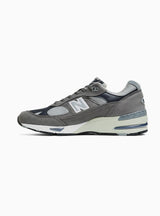 Made in UK M991GNS Sneakers Castlerock & Navy by New Balance | Couverture & The Garbstore