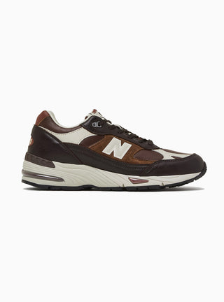 Made in UK M991GBI Sneakers Earth Brown & French Toast by New Balance by Couverture & The Garbstore