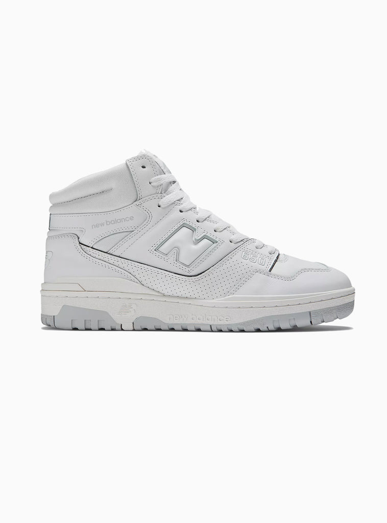 BB650RWW Sneakers White by New Balance | Couverture & The Garbstore