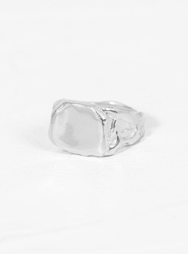 Valle Ring by Simuero | Couverture & The Garbstore