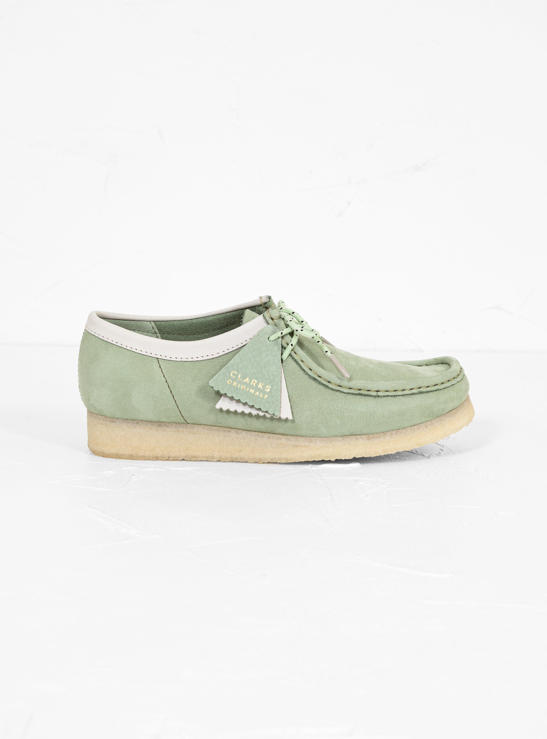Gravere Mindful Tæller insekter Wallabee Shoes Pale Green Nubuck by Clarks Originals | Couverture & The  Garbstore