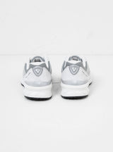 Made in US 990NA5 Sneakers Grey by New Balance | Couverture & The Garbstore