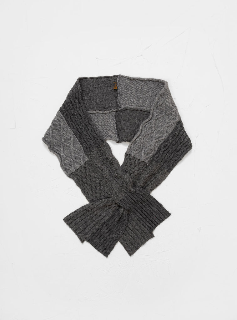 Panel Patch Muffler Charcoal Grey by Sublime | Couverture & The Garbstore