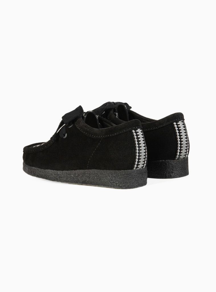 & Slam Jam Wallabee Shoes Black by Clarks Originals | Couverture & The Garbstore