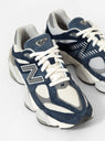 U9060IND Sneakers Natural Indigo & Vintage Indigo by New Balance | Couverture & The Garbstore