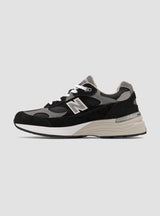 Made in US 992 M992EB Sneakers Black & Grey by New Balance | Couverture & The Garbstore